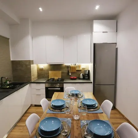 Luxury Near Acropolis Апартаменты *